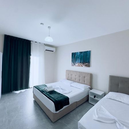 Molla Hotel Restorant Shengjin Bagian luar foto