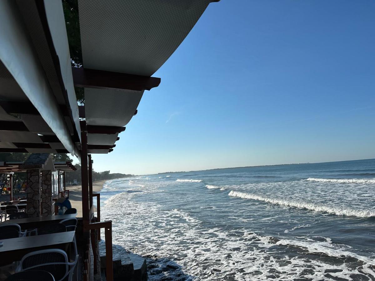 Molla Hotel Restorant Shengjin Bagian luar foto
