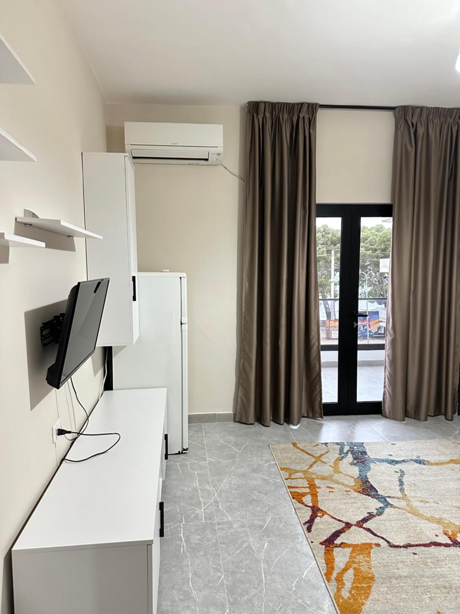 Molla Hotel Restorant Shengjin Bagian luar foto